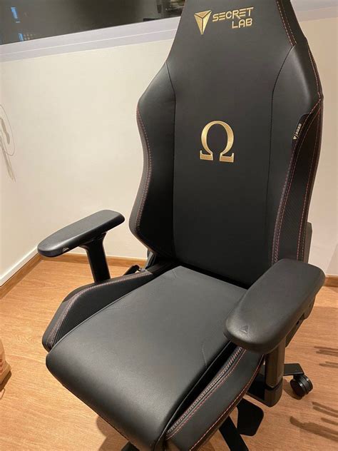 secretlab omega 2020 stealth